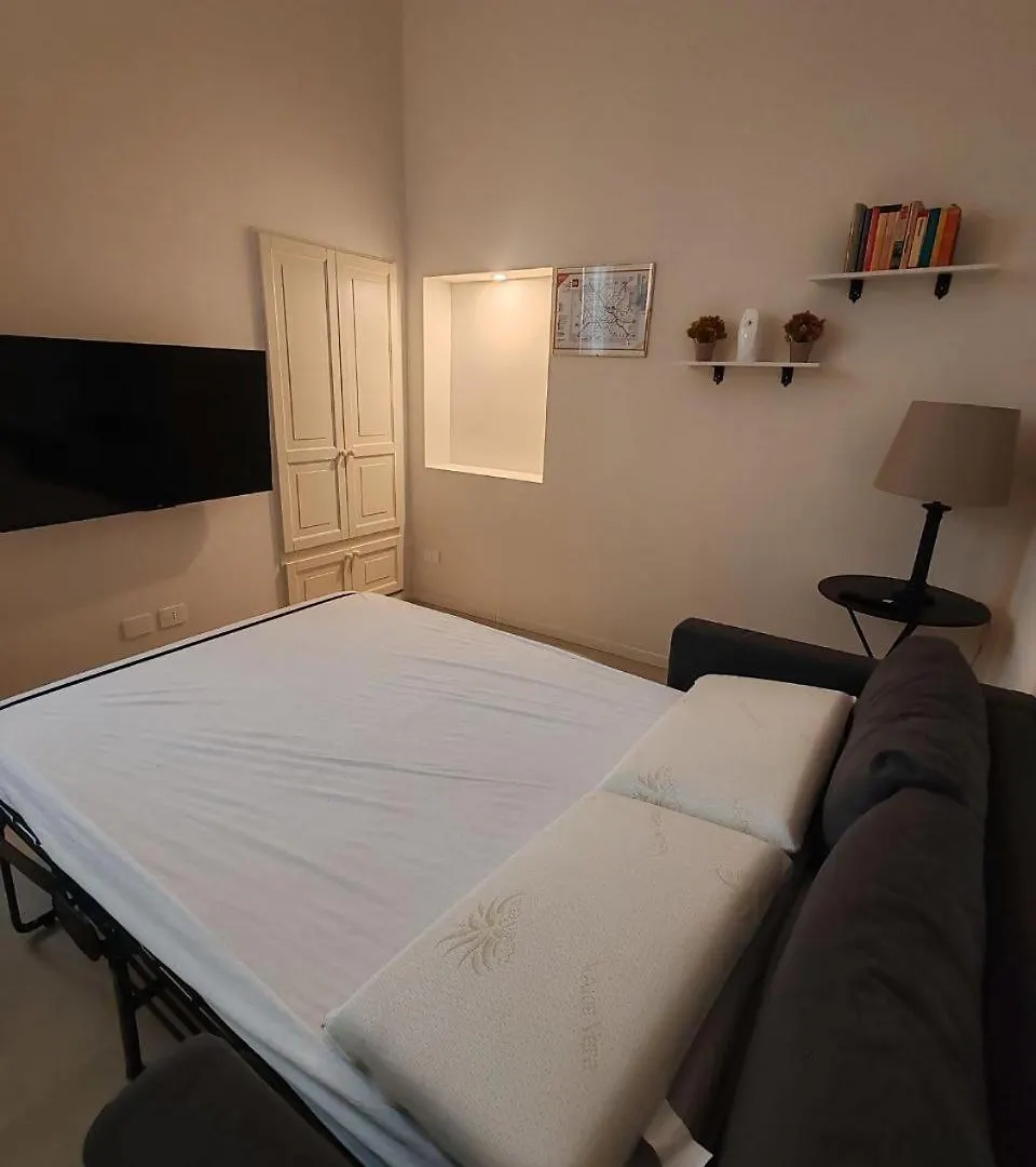 Apartament Secret Courtyard Milano