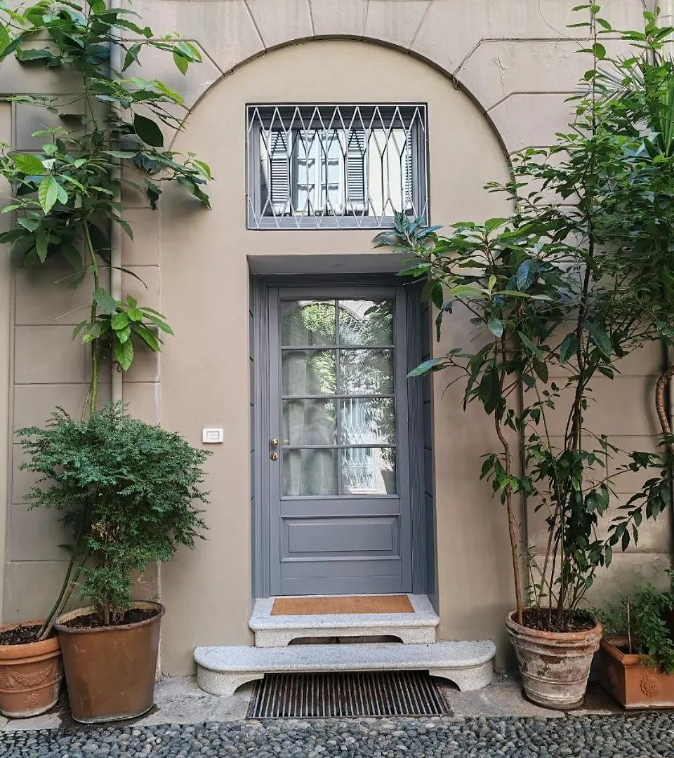 Apartament Secret Courtyard Milano